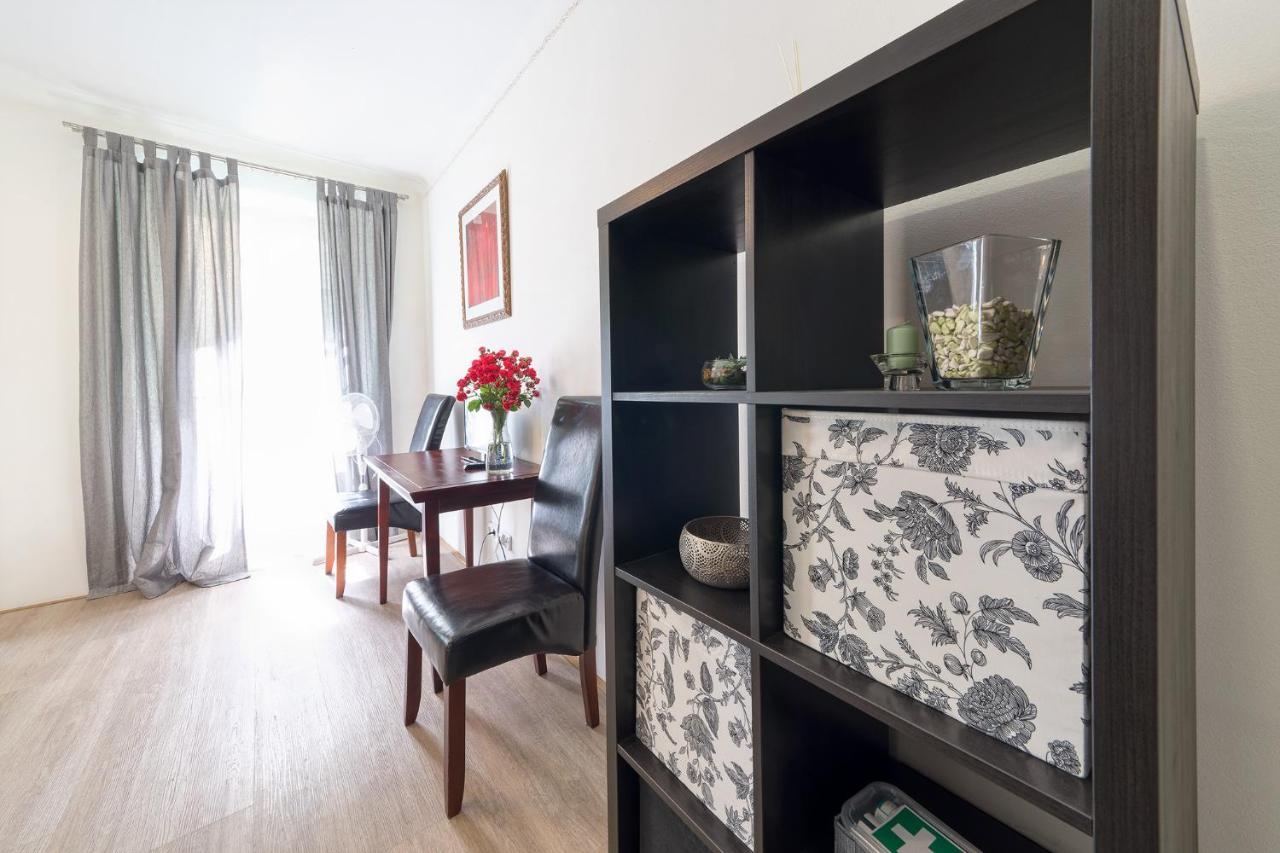 Nobles Apartments プラハ エクステリア 写真