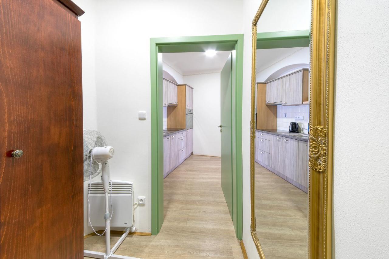 Nobles Apartments プラハ エクステリア 写真