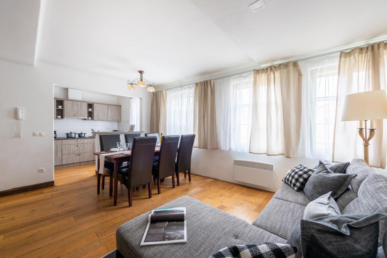 Nobles Apartments プラハ エクステリア 写真