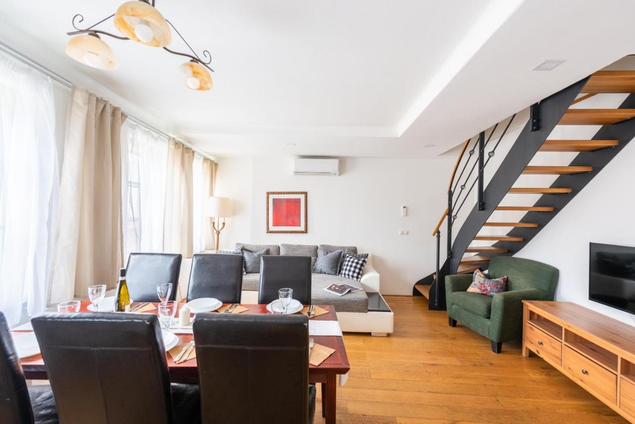 Nobles Apartments プラハ エクステリア 写真